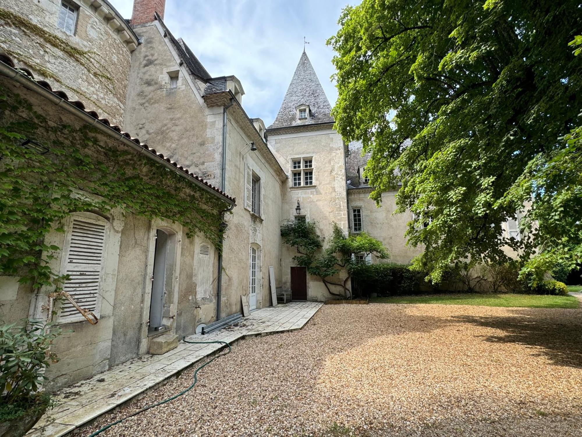 Bed and Breakfast Domaine Labattut Saint-Astier  Экстерьер фото